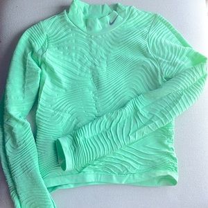 Nike long sleeve top